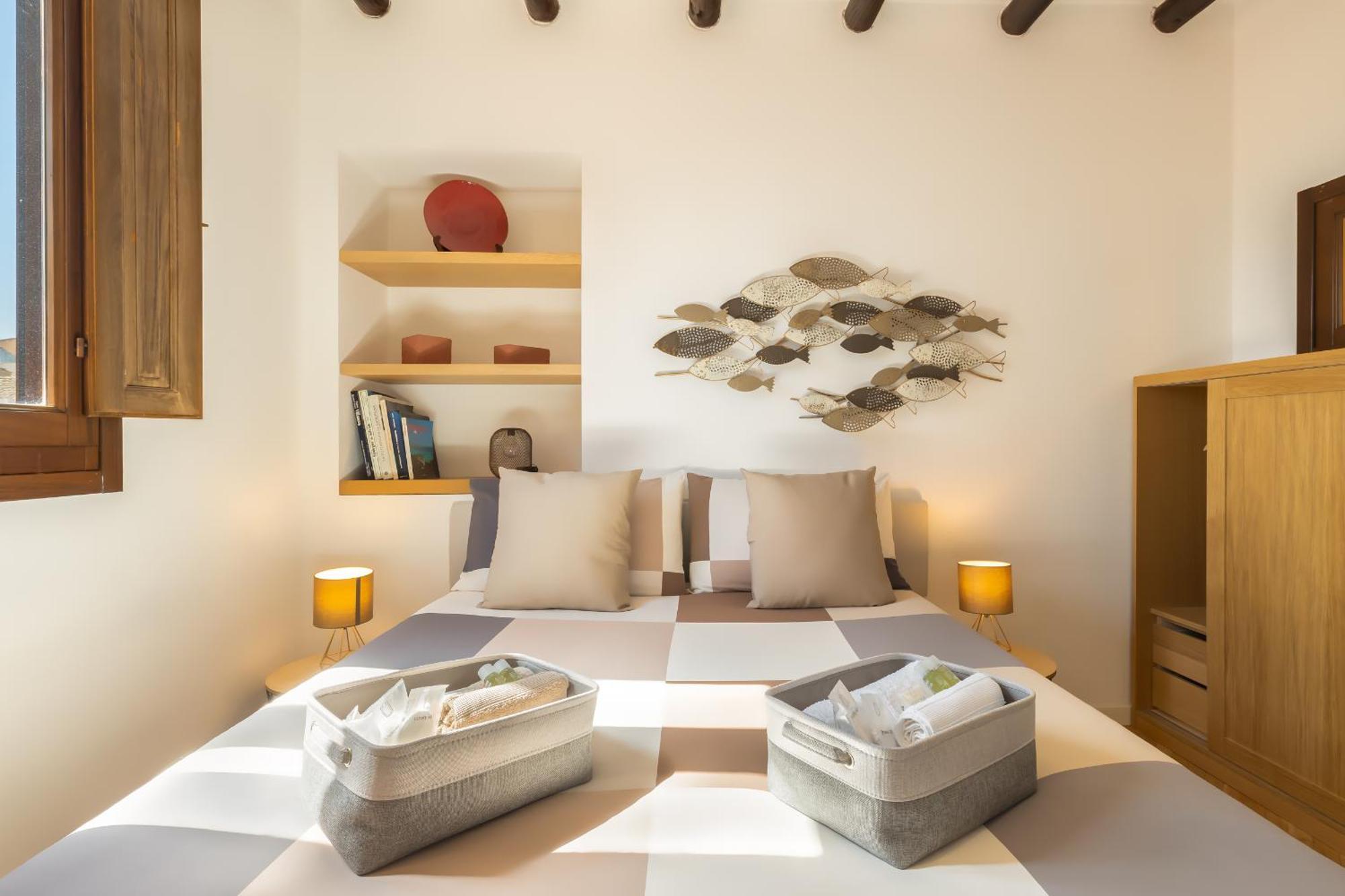Suite "Le Vele" In The Heart Of The City Каляри Екстериор снимка