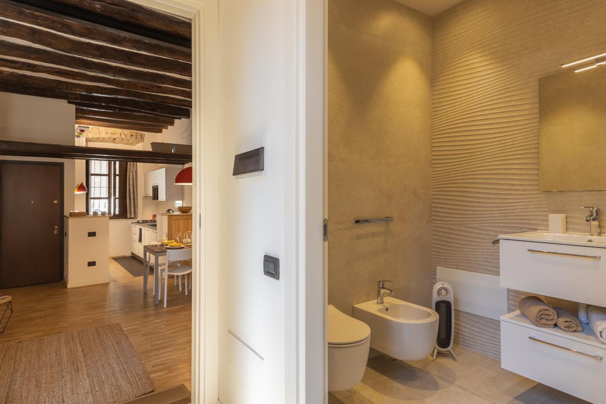 Suite "Le Vele" In The Heart Of The City Каляри Екстериор снимка